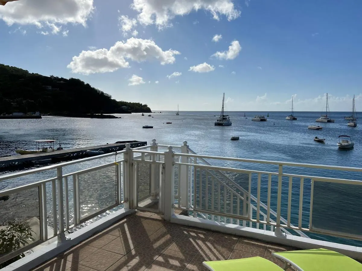 Ti Cabanon. Appartement Vue Mer A Deshaies. Deshaies