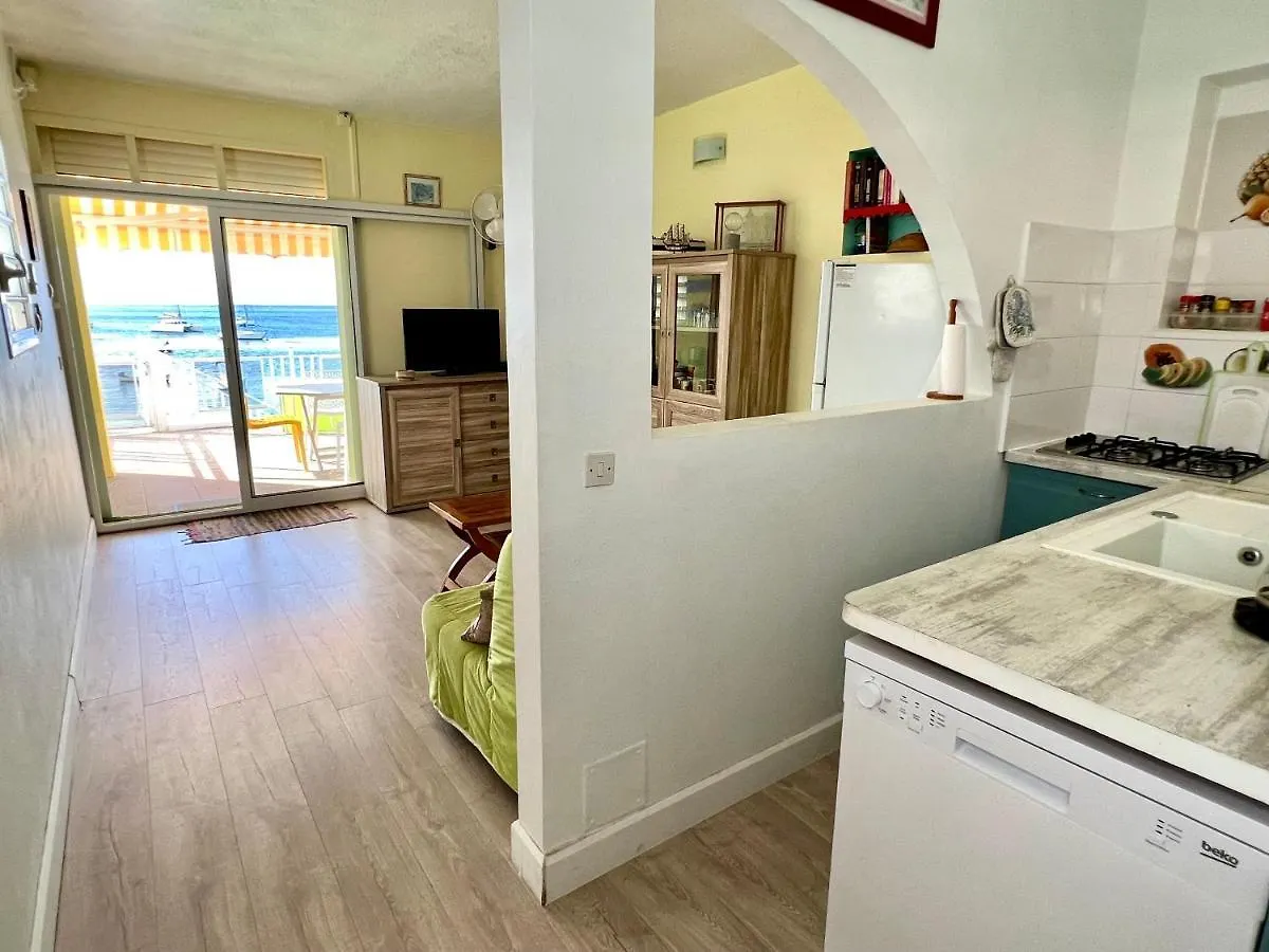 Ti Cabanon. Appartement vue mer à Deshaies. Guadeloupe