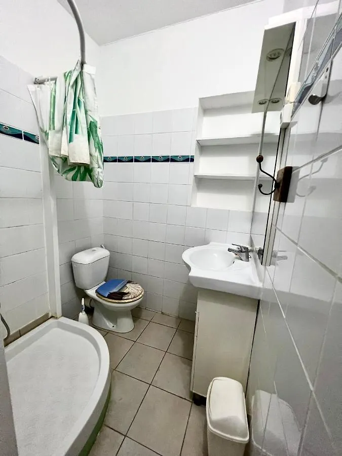 Ti Cabanon. Appartement vue mer à Deshaies.